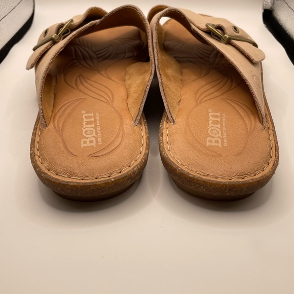 Born beige leather Slide Sandals with Buckle size 10 - Picture 5 of 9